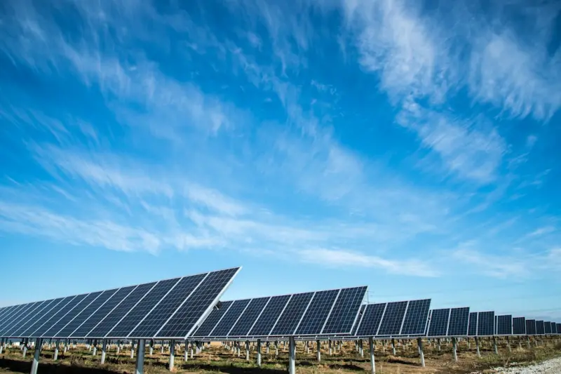 Powering Tomorrow: How Community Microgrids and Green Hydrogen Are Redefining Energy