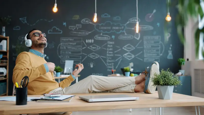Social Audio: Amplifying B2B Thought Leadership in Real Time