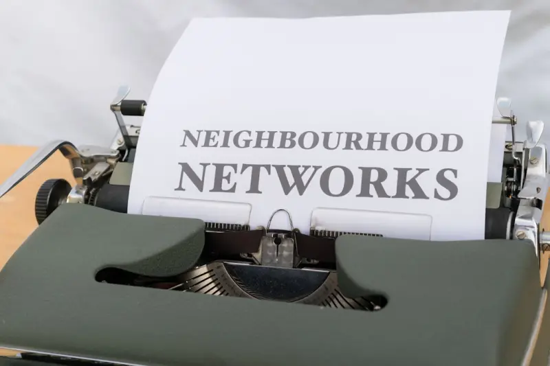 When Neighborhoods Go Digital: Re‑imagining Community in a Connected World