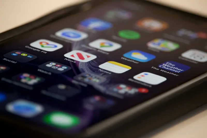 The Rise of Mobile Apps: Revolutionizing the Way We Live and Work