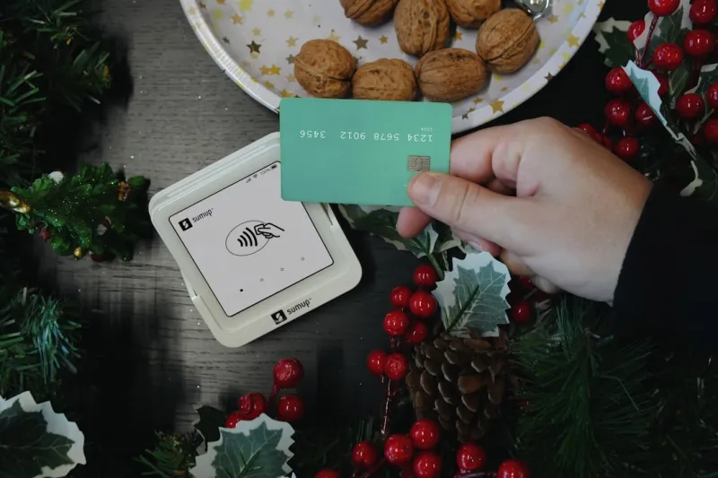 Gift‑Giving in 2024: From Tech‑Savvy Tokens to Sustainable Sentiments