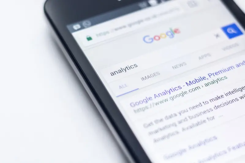 From Clicks to Conversations: Redefining Google Analytics for B2B SaaS