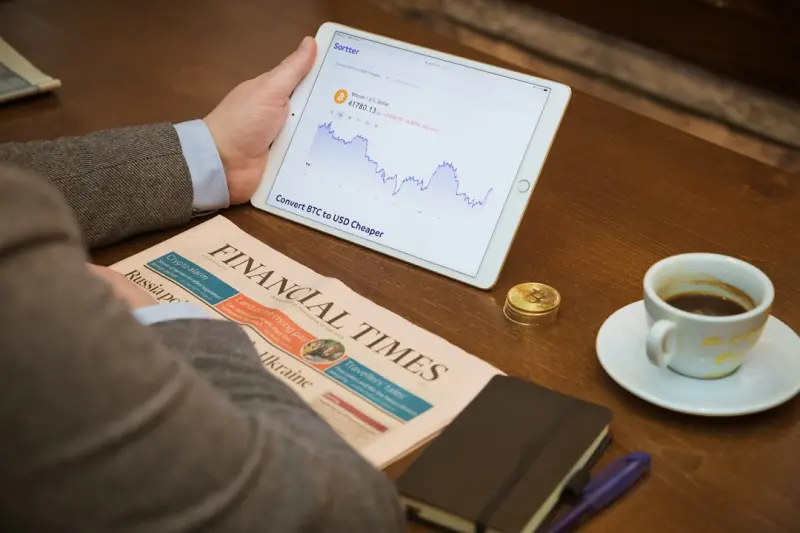 Reimagining Finance for the SaaS Age: Real‑Time Cash Flow, ESG, and FinTech Credit