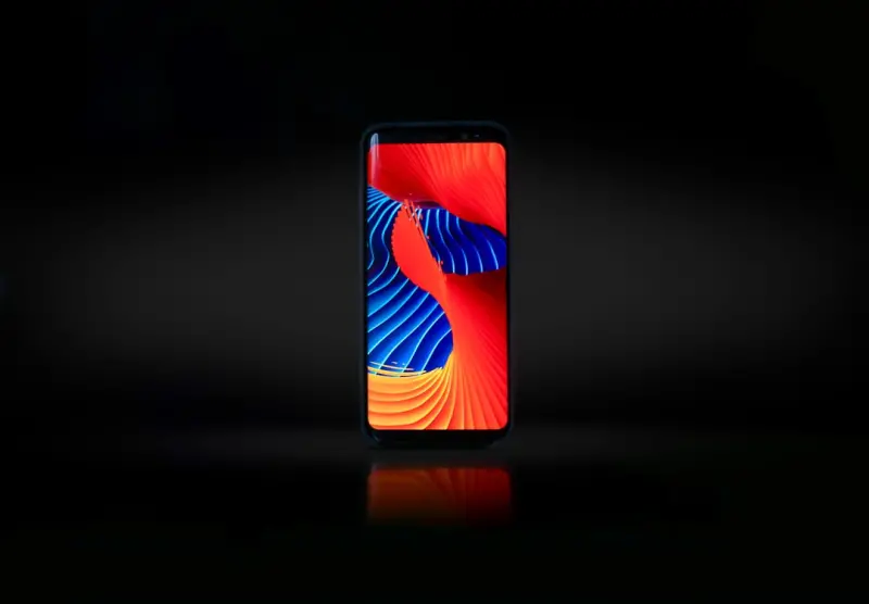 Beyond the Screen: How MicroLED Is Redefining the Smartphone Experience