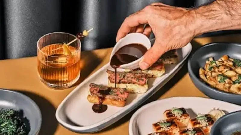 Best Places to Eat in Toronto, Canada - A Foodies Paradise Best Places to Eat in Toronto, Canada - A Foodies Paradise