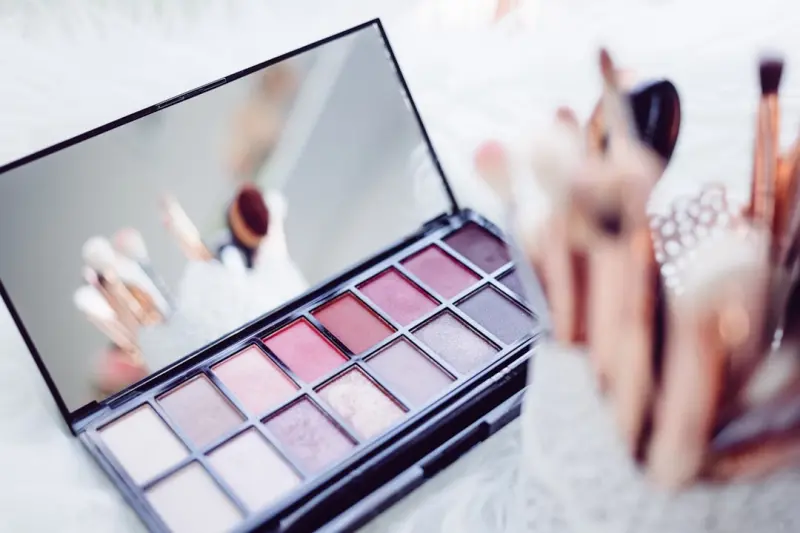 The Transparent Beauty Revolution: Tech‑Driven Skincare That Actually Works