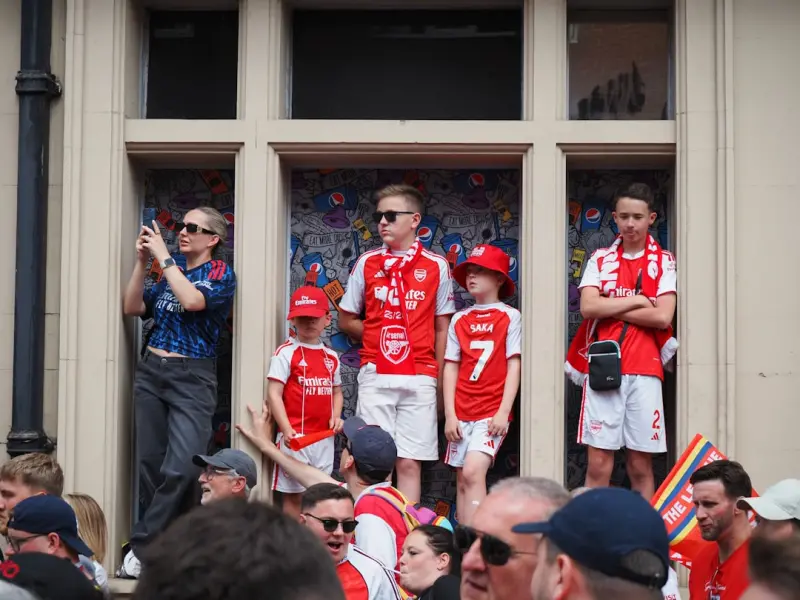 Raising the Roof: Redefining Team Celebrations in the Remote SaaS Era
