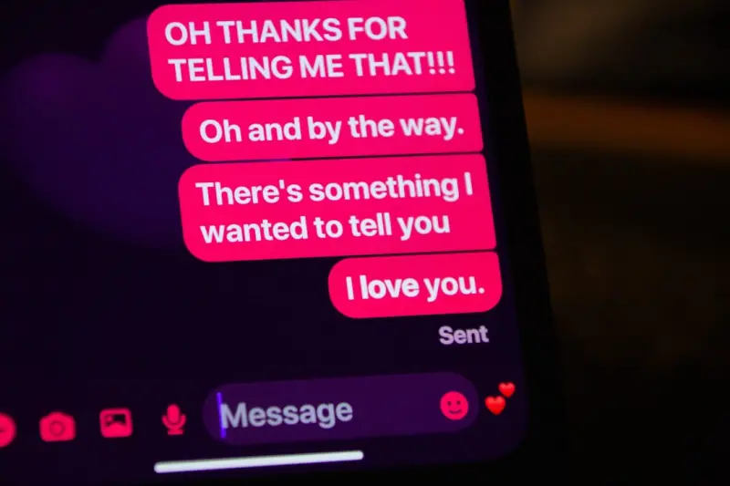 Conversational Commerce: How Real‑Time Chats Are Redefining the Buying Journey