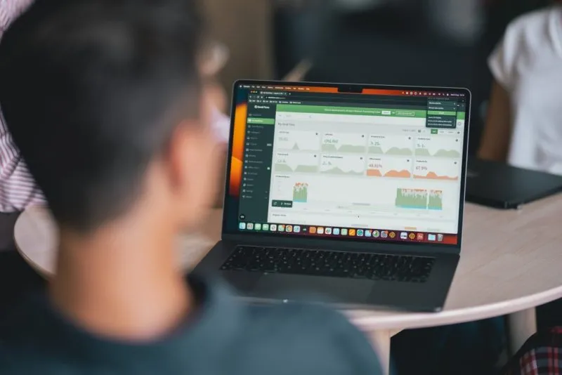 6 Best Apps for Working Remotely from Home