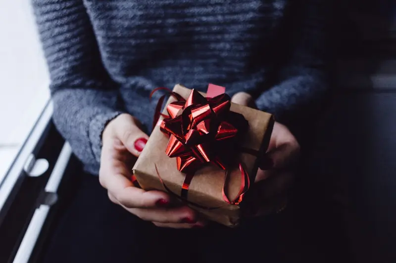 Curated Gifting: Turning Presents into Lasting Connections