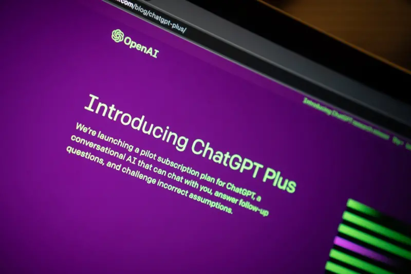 ChatGPT as Your Everyday Creative Partner