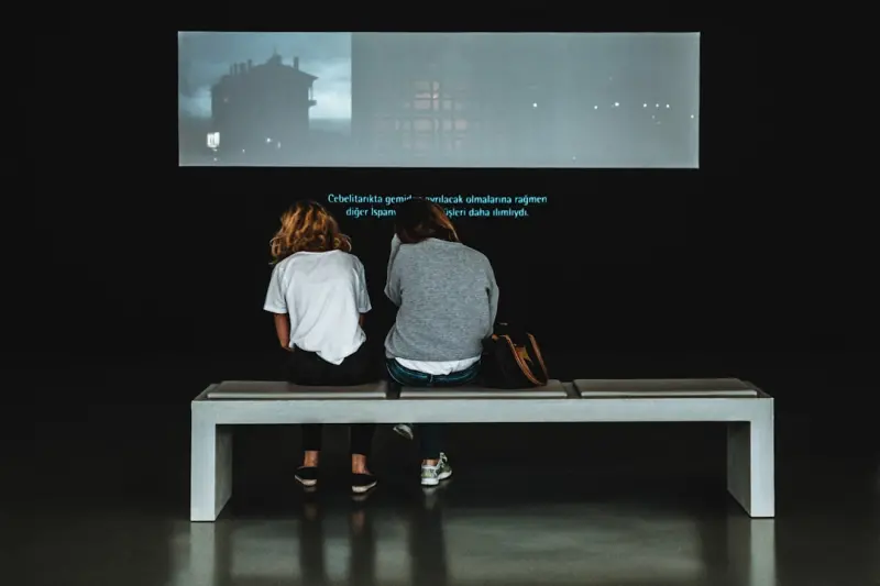 Beyond Screens: How Real‑World Projects Reignite Curiosity in Remote Learners