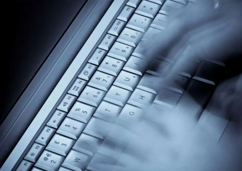 5 Key Reasons Why You Should Hire a Ghostwriter