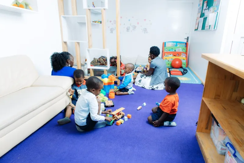 Nurturing Little Minds: A Holistic Approach to Parenting in the Digital Age