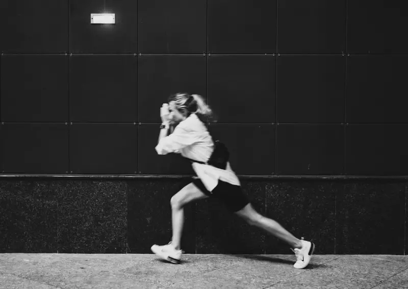Embracing the Sprint: A Fast‑Paced Beauty Routine for the Modern Muse
